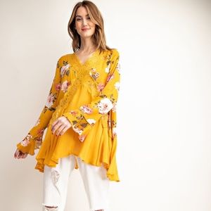 Easel by Anthropologie Flowy & Floral Blouse